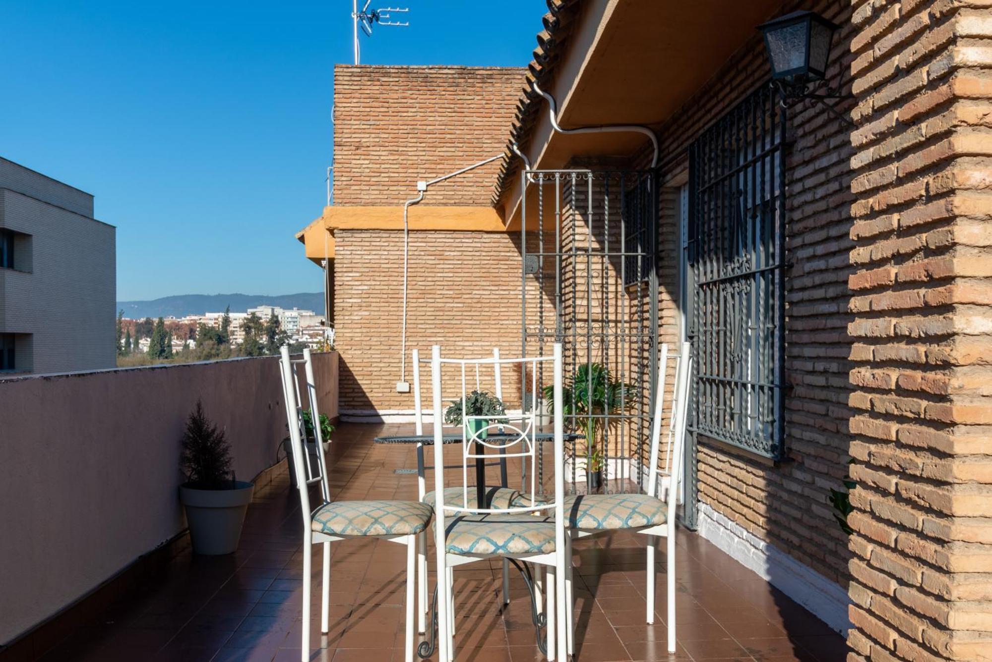 Ático Puente Romano PARKING GRATUITO Córdova Exterior foto